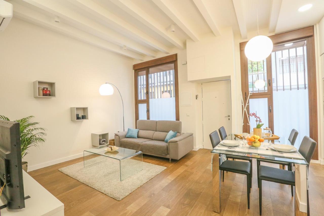 T&L Triana Loft - Just Like At Home Sevilla Eksteriør billede